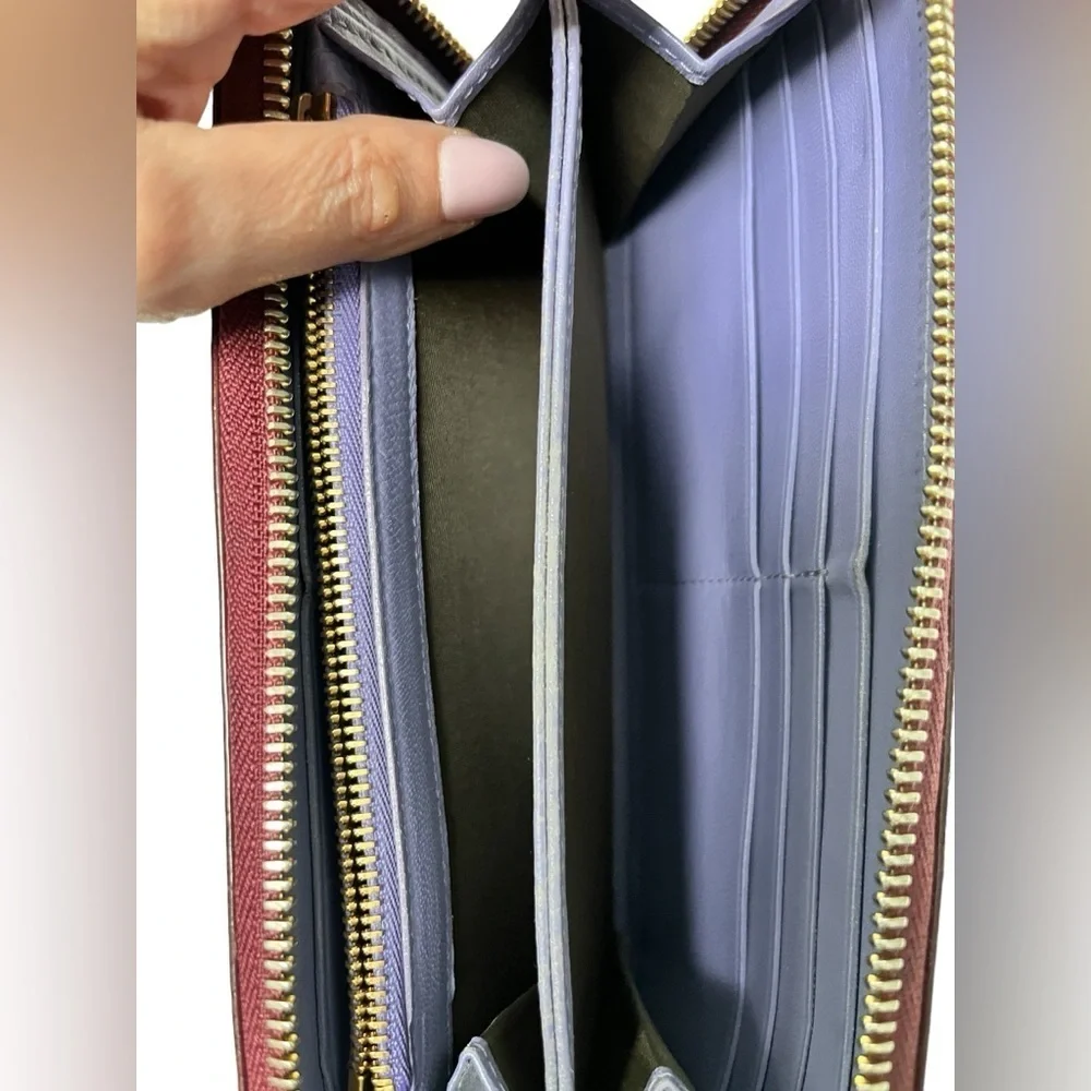 DIOR | Vintage Trotter Print Patent Leather Long Zip Wallet in Bordeaux/Lavender